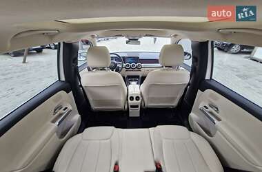 Внедорожник / Кроссовер Mercedes-Benz EQB 2023 в 