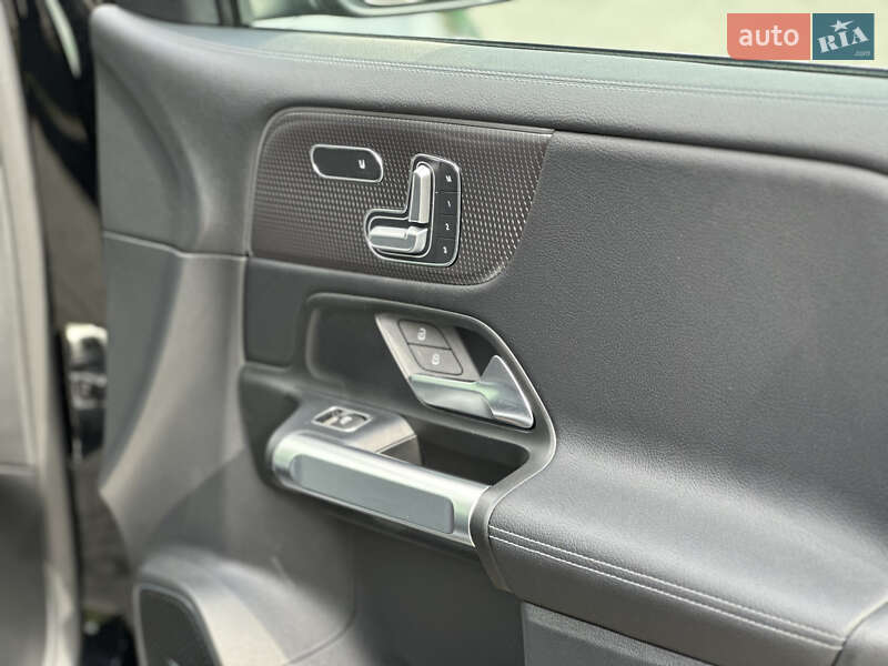 Позашляховик / Кросовер Mercedes-Benz EQB 2022 в Івано-Франківську