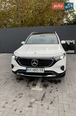 Внедорожник / Кроссовер Mercedes-Benz EQB 2022 в 