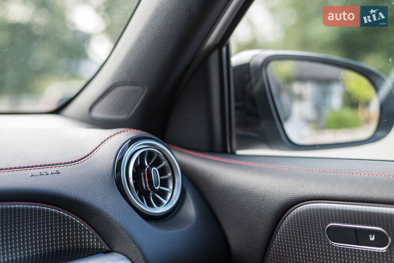 Внедорожник / Кроссовер Mercedes-Benz EQB 2023 в Ровно фото 32 Внедорожник / Кроссовер Mercedes-Benz EQB 2023 в Ровно