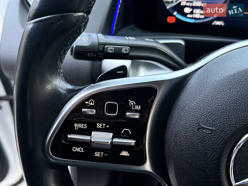 Внедорожник / Кроссовер Mercedes-Benz EQB 2023 в Ровно