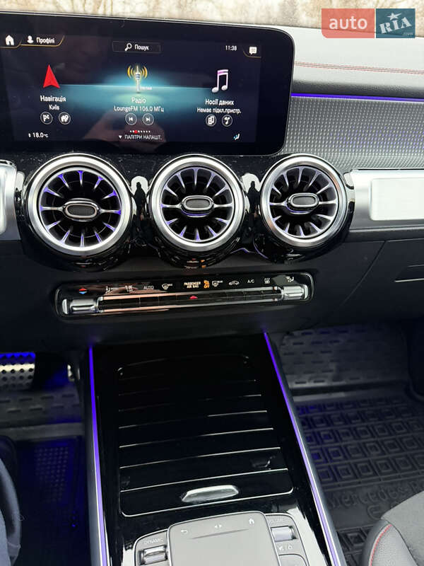 Внедорожник / Кроссовер Mercedes-Benz EQB 2023 в Киеве