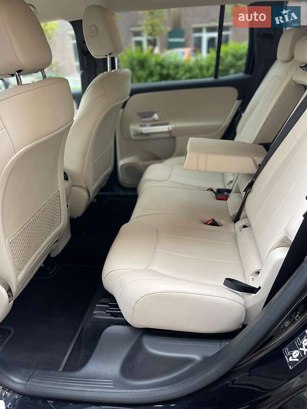 Внедорожник / Кроссовер Mercedes-Benz EQB 2023 в Киеве фото 18 Внедорожник / Кроссовер Mercedes-Benz EQB 2023 в Киеве