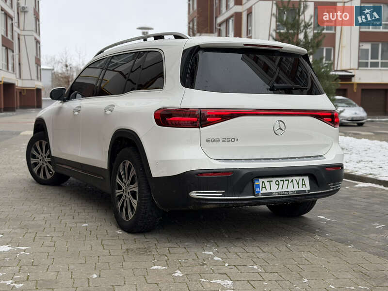 Позашляховик / Кросовер Mercedes-Benz EQB 2024 в Івано-Франківську
