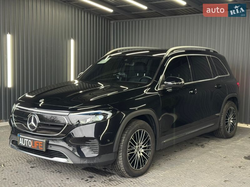 Mercedes-Benz EQB 2023