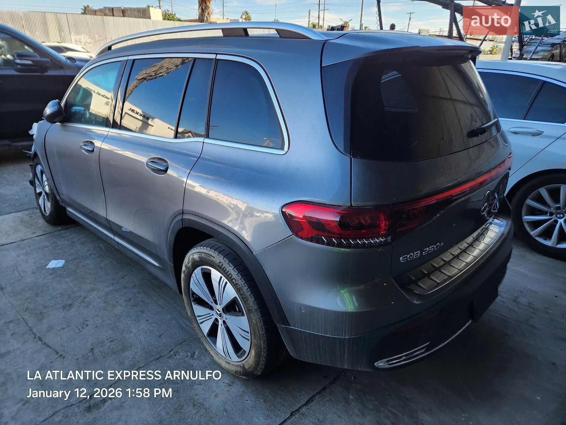 Mercedes-Benz EQB 2023