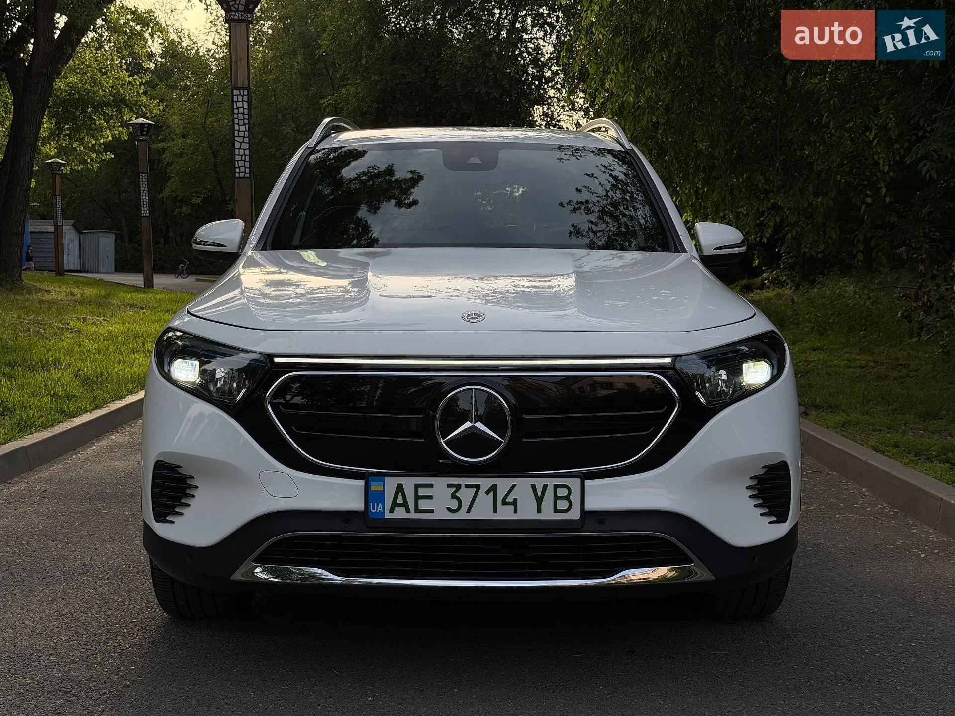 2023 Mercedes-Benz EQB - мініатюра 2