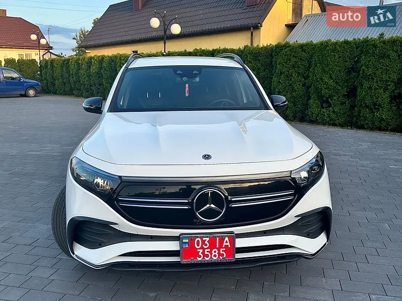 Mercedes-Benz EQB