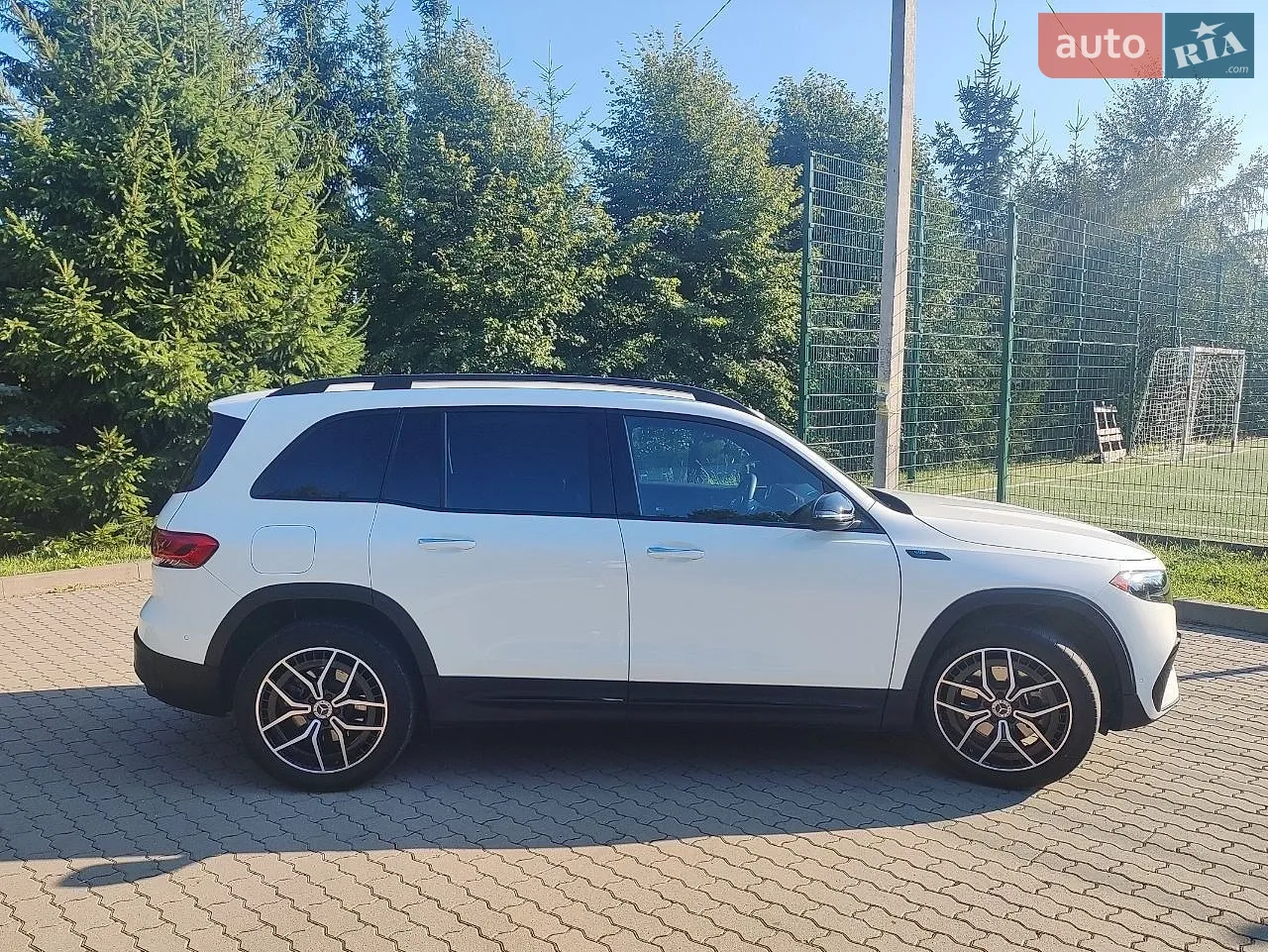 2022 Mercedes-Benz EQB - мініатюра 13
