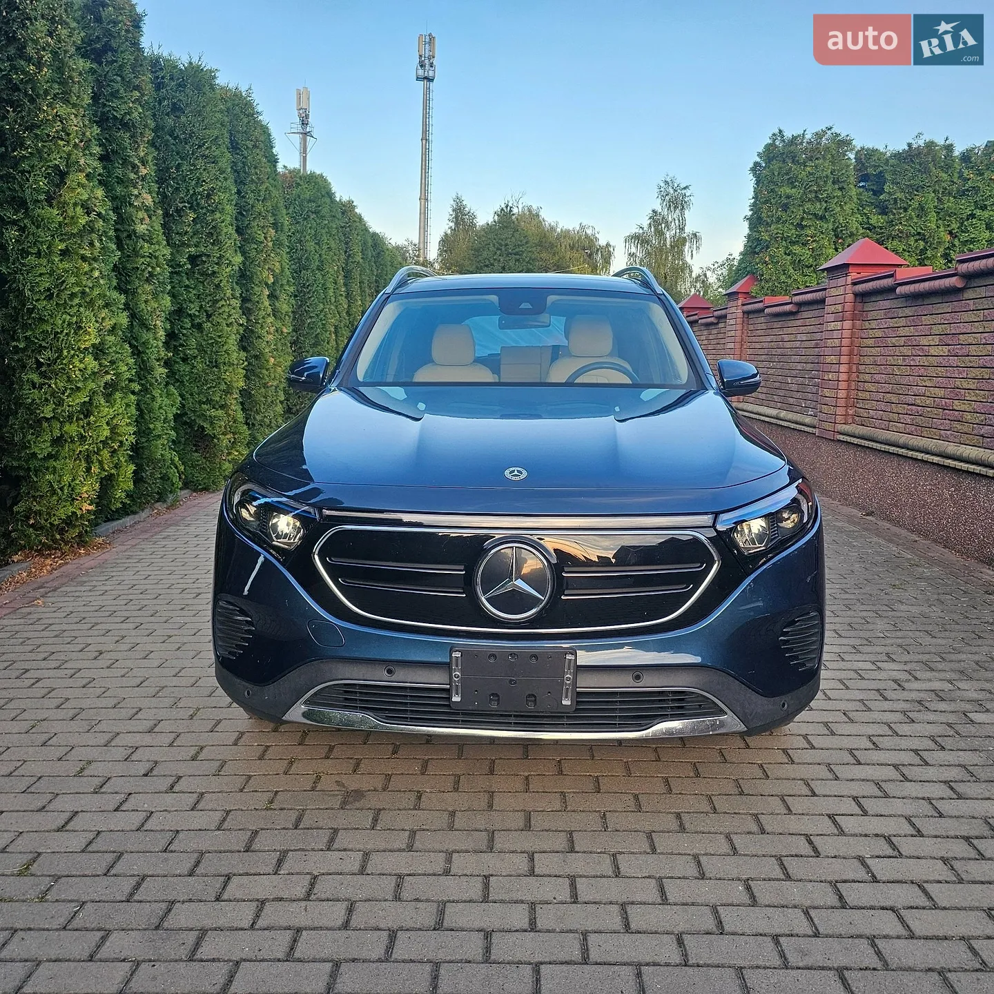 2022 Mercedes-Benz EQB - мініатюра 2