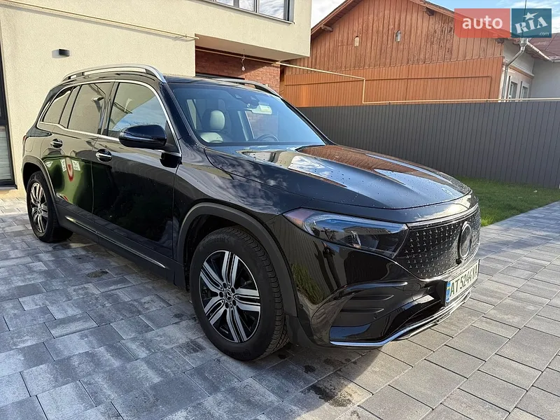 Mercedes-Benz EQB 2023