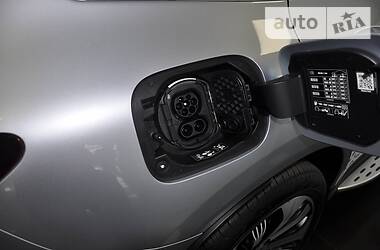 Позашляховик / Кросовер Mercedes-Benz EQC 2019 в 