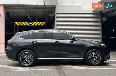 Позашляховик / Кросовер Mercedes-Benz EQC 2021 в 