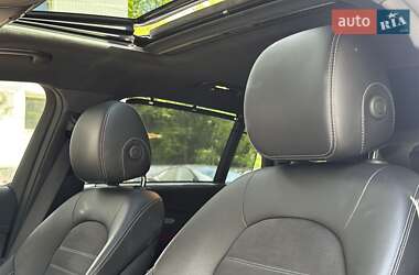 Позашляховик / Кросовер Mercedes-Benz EQC 2021 в 