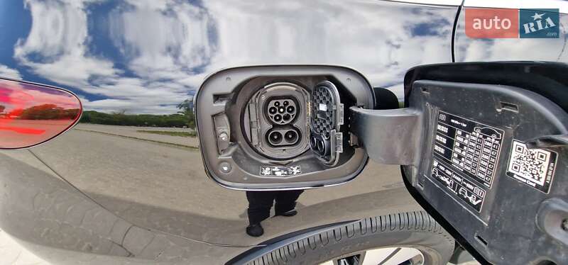 Внедорожник / Кроссовер Mercedes-Benz EQC 2021 в Тернополе