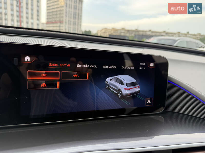 Внедорожник / Кроссовер Mercedes-Benz EQC 2022 в Киеве