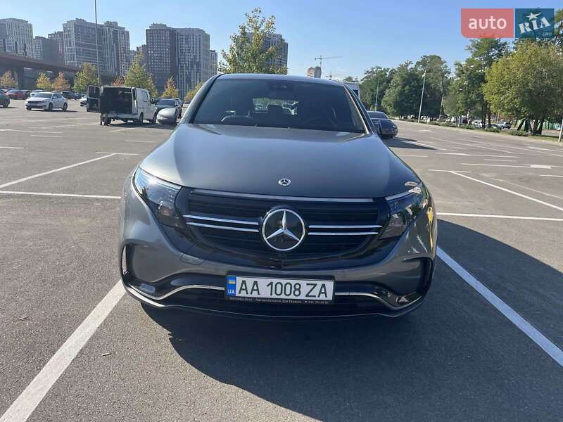 Внедорожник / Кроссовер Mercedes-Benz EQC 2021 в 