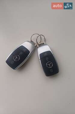 Позашляховик / Кросовер Mercedes-Benz EQC 2020 в  фото 48 Позашляховик / Кросовер Mercedes-Benz EQC 2020 в