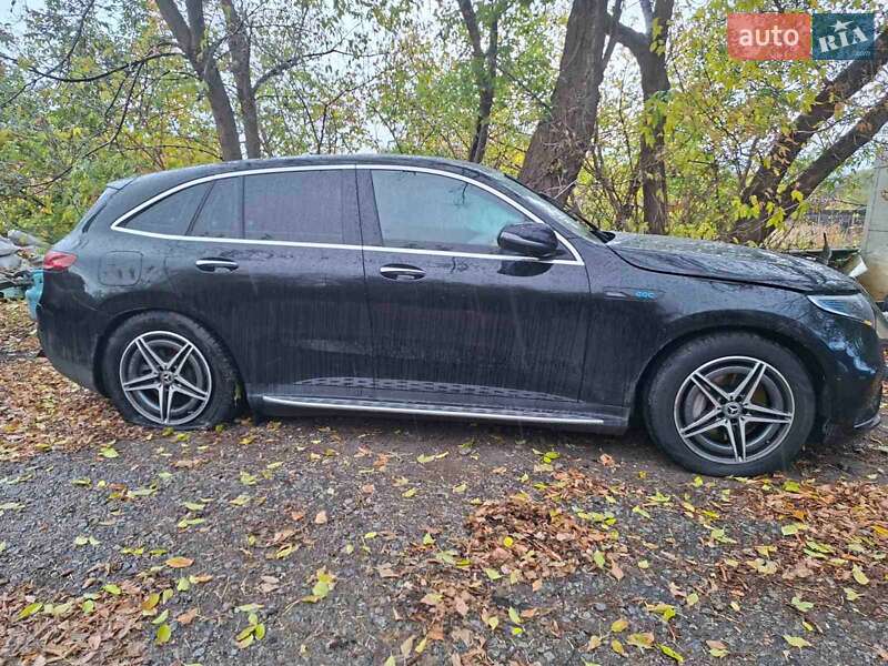 Внедорожник / Кроссовер Mercedes-Benz EQC 2022 в Киеве фото 4 Внедорожник / Кроссовер Mercedes-Benz EQC 2022 в Киеве