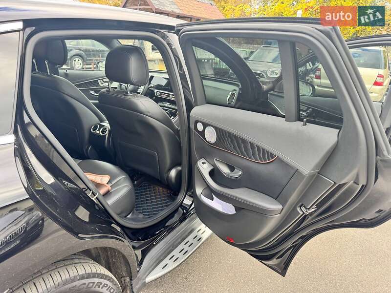 Внедорожник / Кроссовер Mercedes-Benz EQC 2022 в Киеве фото 25 Внедорожник / Кроссовер Mercedes-Benz EQC 2022 в Киеве