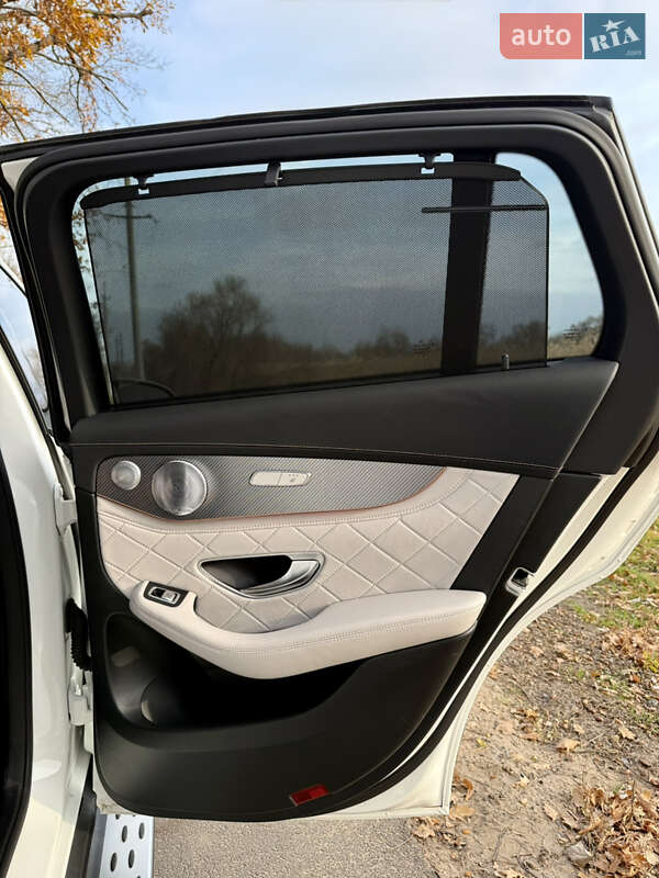 Внедорожник / Кроссовер Mercedes-Benz EQC 2021 в Днепре фото 23 Внедорожник / Кроссовер Mercedes-Benz EQC 2021 в Днепре