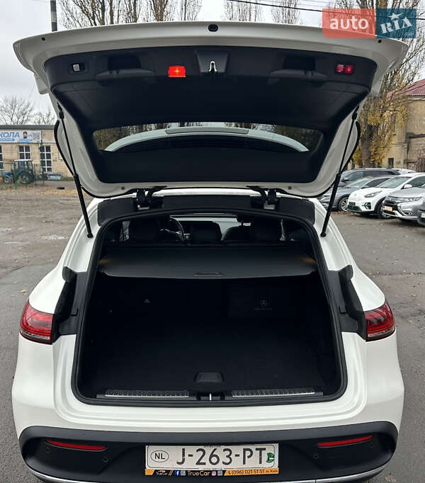 Позашляховик / Кросовер Mercedes-Benz EQC 2020 в Києві