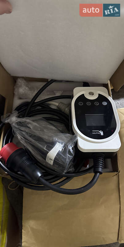 Внедорожник / Кроссовер Mercedes-Benz EQC 2023 в Луцке