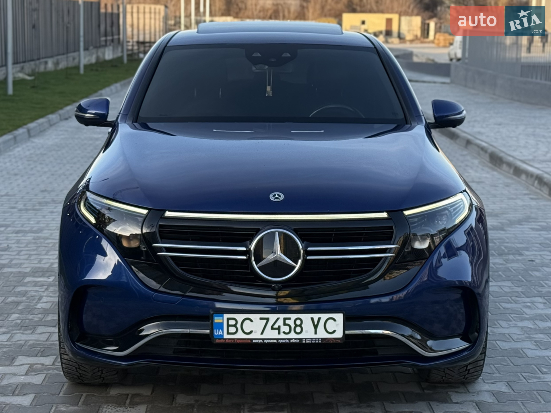 2021 Mercedes-Benz EQC - мініатюра 15
