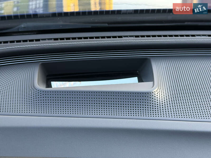 Внедорожник / Кроссовер Mercedes-Benz EQC 2021 в Тернополе