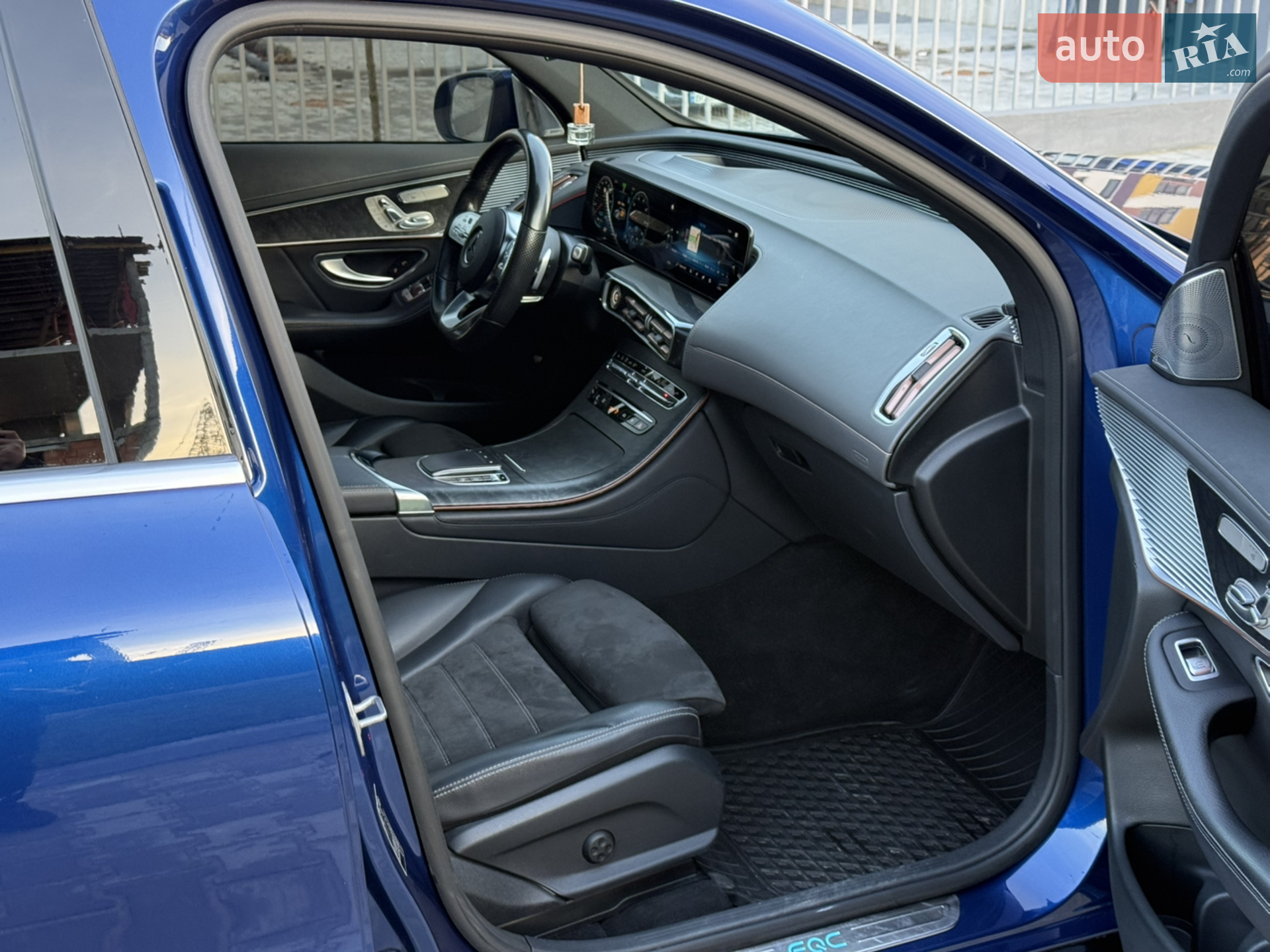 2021 Mercedes-Benz EQC - мініатюра 10
