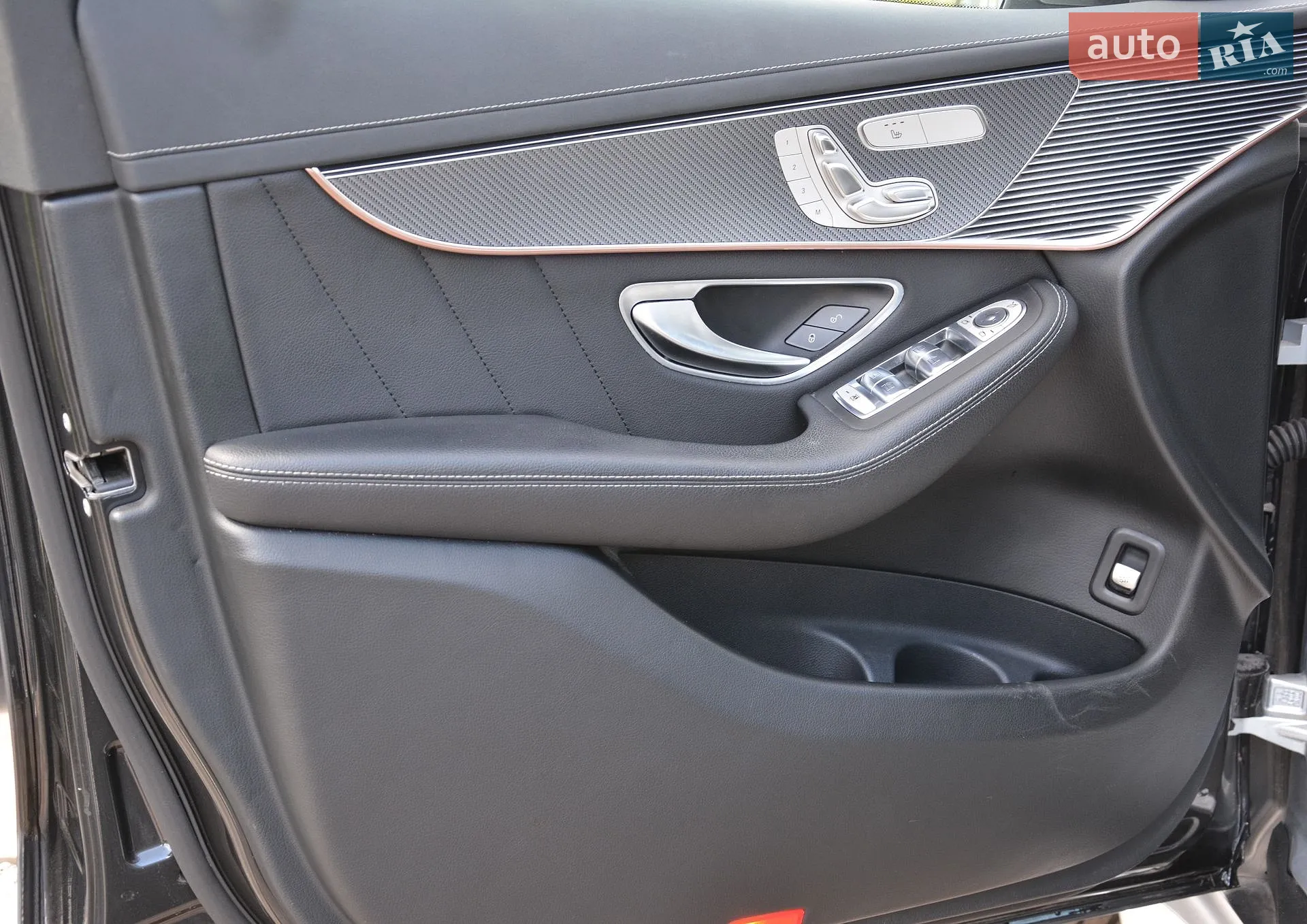 2020 Mercedes-Benz EQC - мініатюра 21