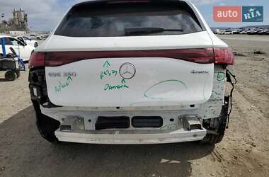 Позашляховик / Кросовер Mercedes-Benz EQE SUV 2023 в 