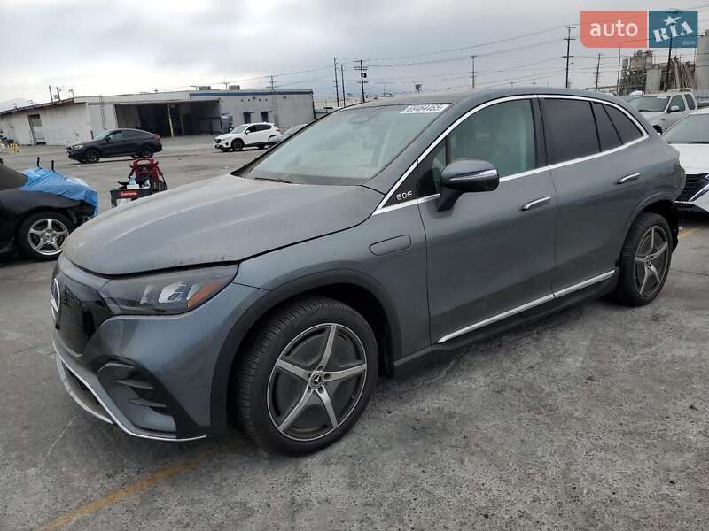 Mercedes-Benz EQE SUV 2023