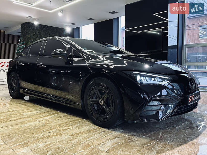 Седан Mercedes-Benz EQE 2022 в Києві