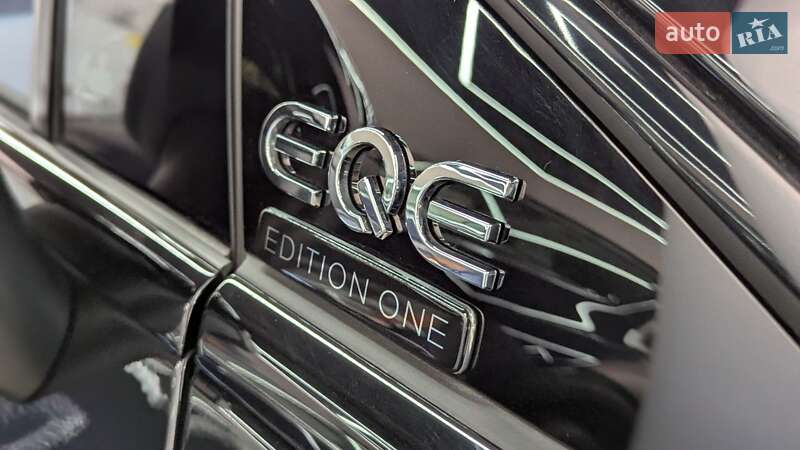 Седан Mercedes-Benz EQE 2022 в Киеве