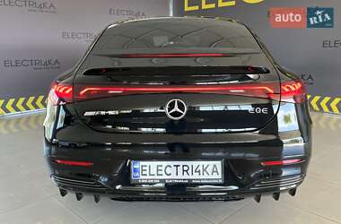 Седан Mercedes-Benz EQE 2023 в 