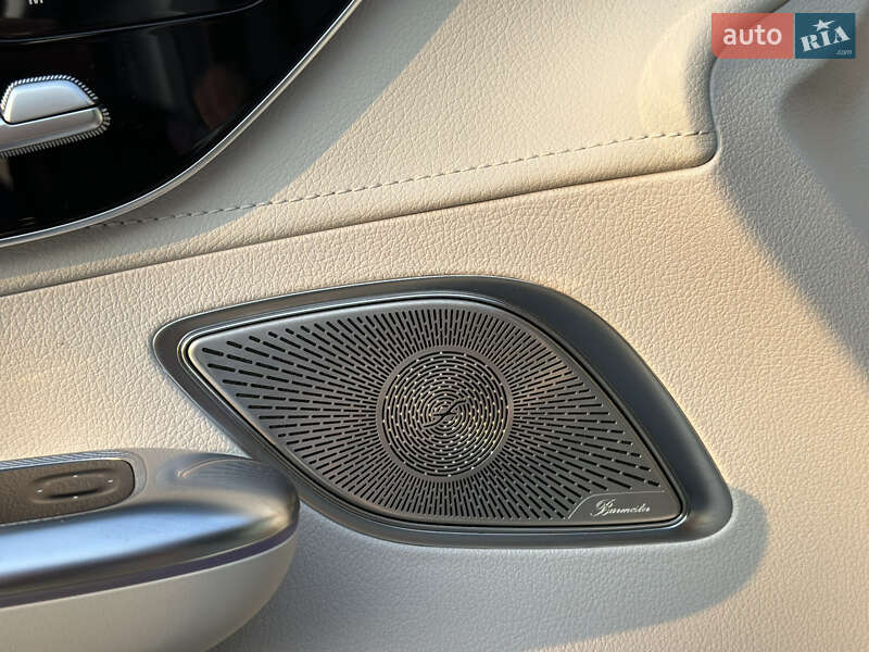 Седан Mercedes-Benz EQE 2022 в Ровно