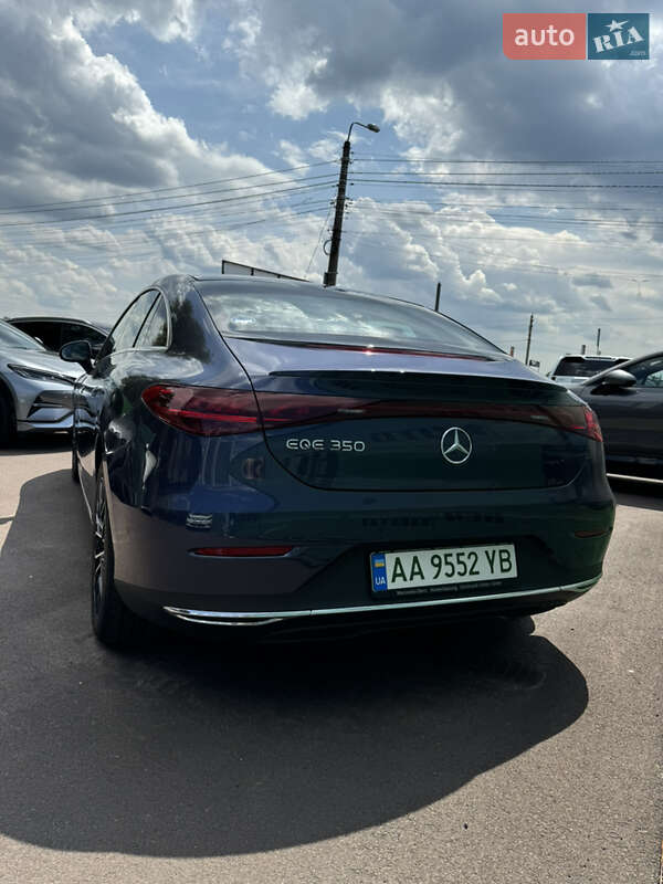Седан Mercedes-Benz EQE 2023 в Києві
