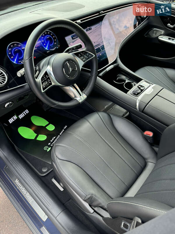 Седан Mercedes-Benz EQE 2023 в Києві