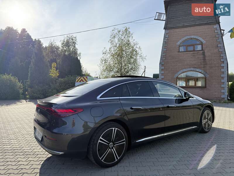 Седан Mercedes-Benz EQE 2022 в Ровно