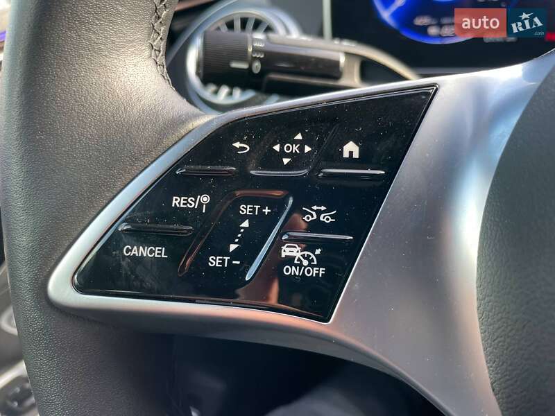 Седан Mercedes-Benz EQE 2022 в Киеве
