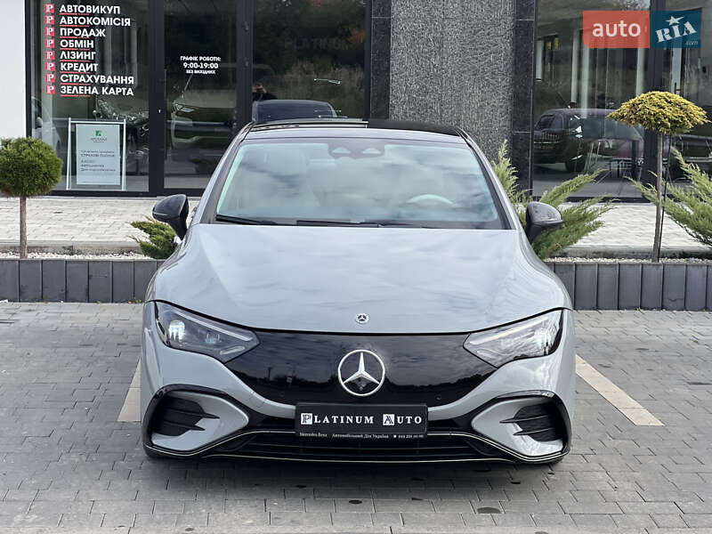 Седан Mercedes-Benz EQE 2022 в Ужгороде