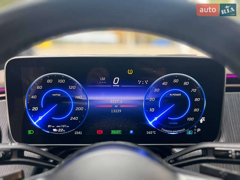 Седан Mercedes-Benz EQE 2023 в Днепре