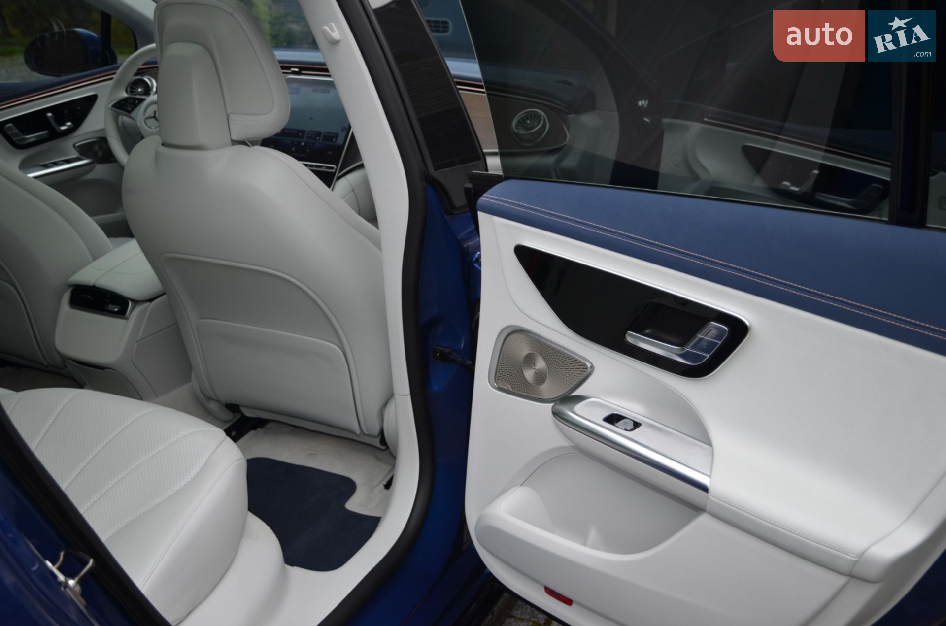 2022 Mercedes-Benz EQE - мініатюра 33
