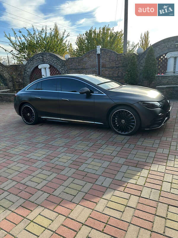 Седан Mercedes-Benz EQE 2023 в Киеве