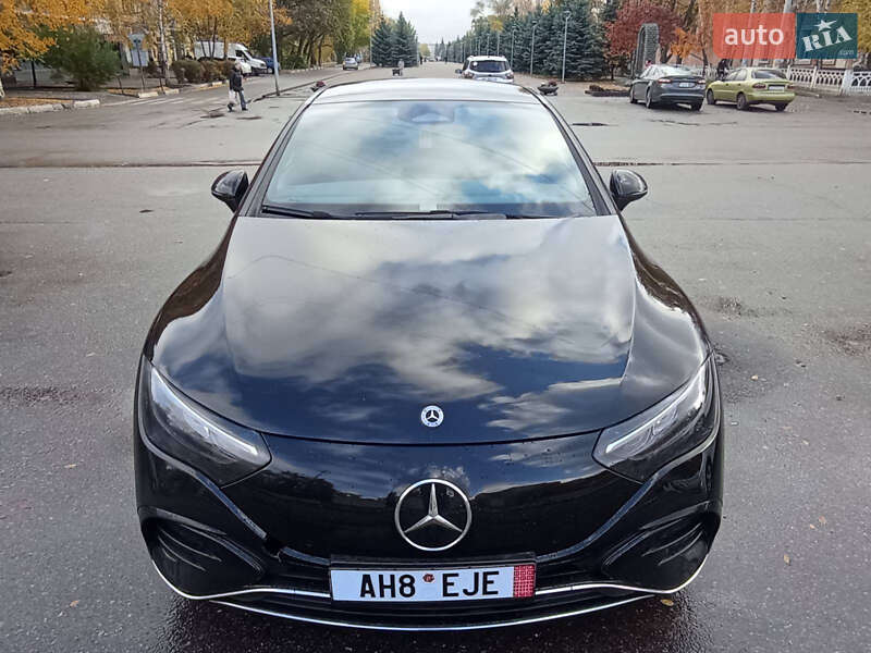 Седан Mercedes-Benz EQE 2023 в Новомосковске