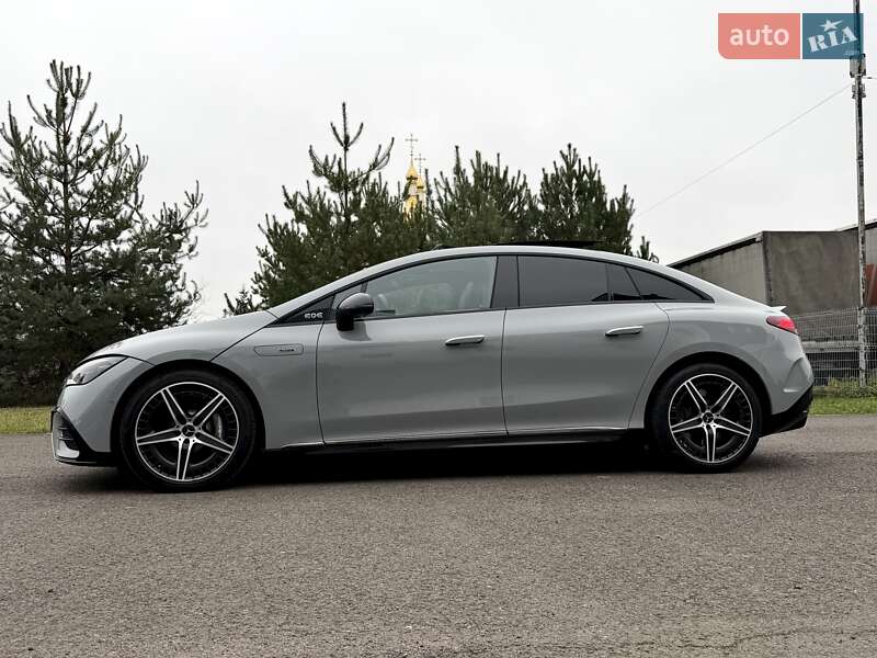 Седан Mercedes-Benz EQE 2022 в Киеве