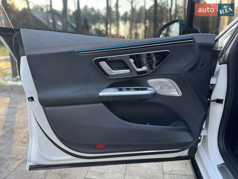 Седан Mercedes-Benz EQE 2023 в Луцьку