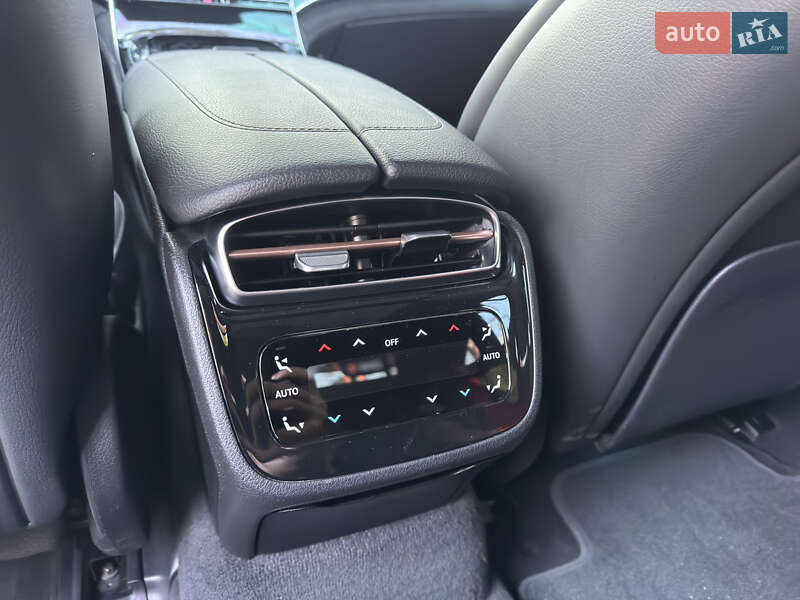 Седан Mercedes-Benz EQE 2023 в Луцьку