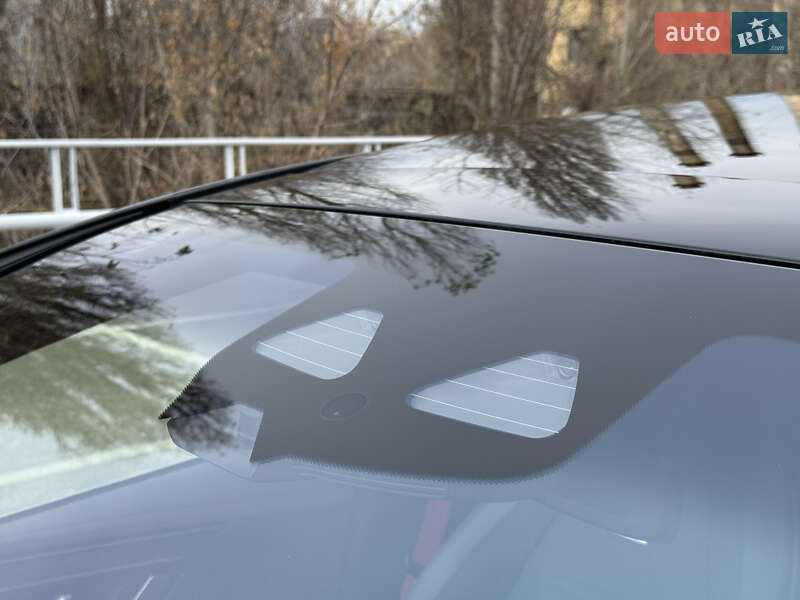 Седан Mercedes-Benz EQE 2022 в Киеве фото 35 Седан Mercedes-Benz EQE 2022 в Киеве